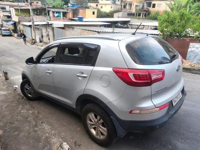 Kia Motors Sportage LX 2.0 16v/ 2.0 16V Flex Mec. 2011