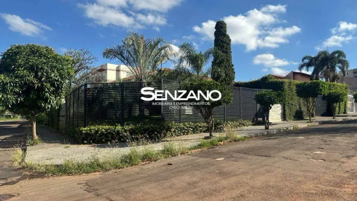 Casa à venda, 1 quarto, 3 suítes, 5 vagas, Vila Planalto - Campo Grande/MS