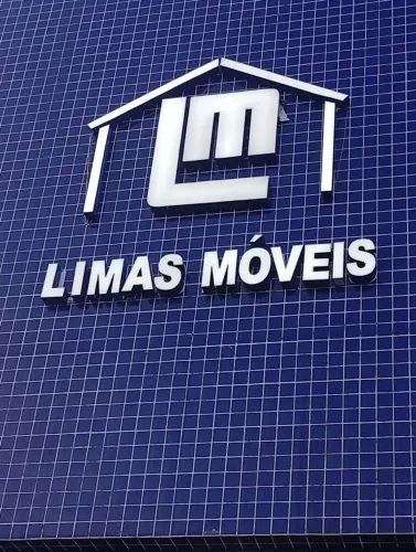 Letreiros e fachadas