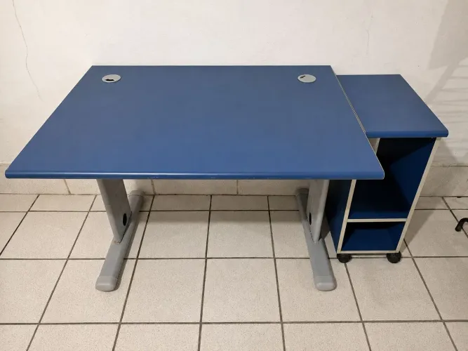 escrivaninha (acompanha módulo lateral móvel)