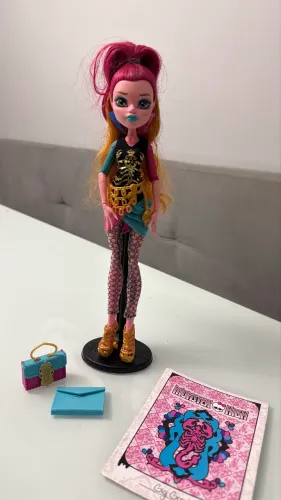 Monster high - gigi grant