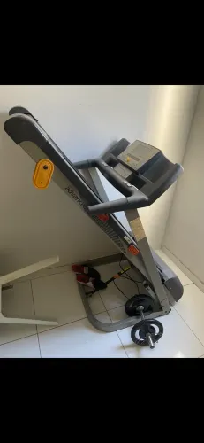 esteira elétrica Athletic Advanced 720EE