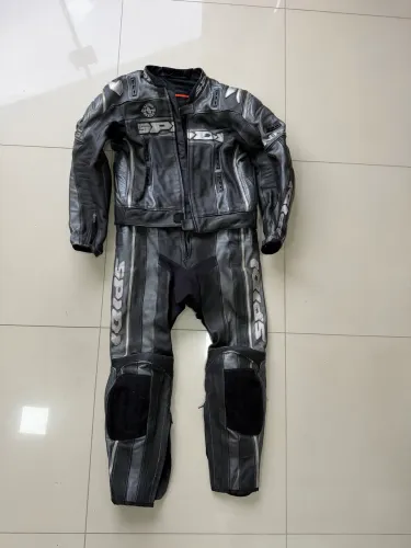 Macacão couro motociclista