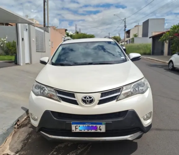 Toyota RAV4 2.0 4X4 16V Aut. 2013