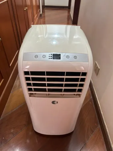 Ar condicionado portátil 120 V, 10000 btu Equation