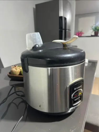 Panela elétrica de arroz