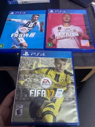 Combo FIFA ps4 CD - 2020/2019/2017