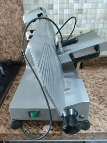 Fatiador de Frios Profissional 275mm- 110V 