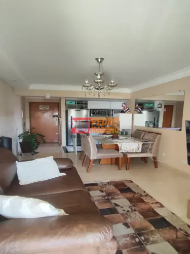 Apartamento no Bairro Santa Maria em Santo André