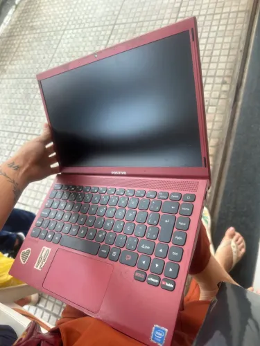 NOTBOOK BATERIA SEM FUNCIONAR (retirada de peças)