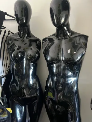 Manequim de roupas?