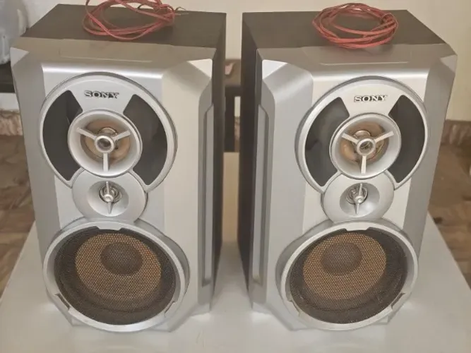 caixas de som sony