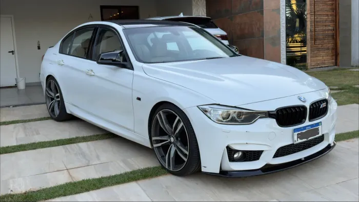 BMW 320I A 2.0 Turbo/activeflex 16V 184cv 4P 2015