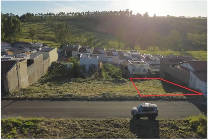 Terreno à Venda em Itaú de Minas/MG Lote de 250m²