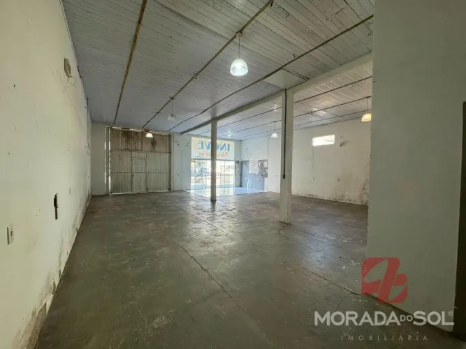 Galpão para Locação em Morretes, Itapema - 130m²