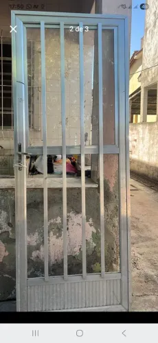 Porta 2,10 x 0,80