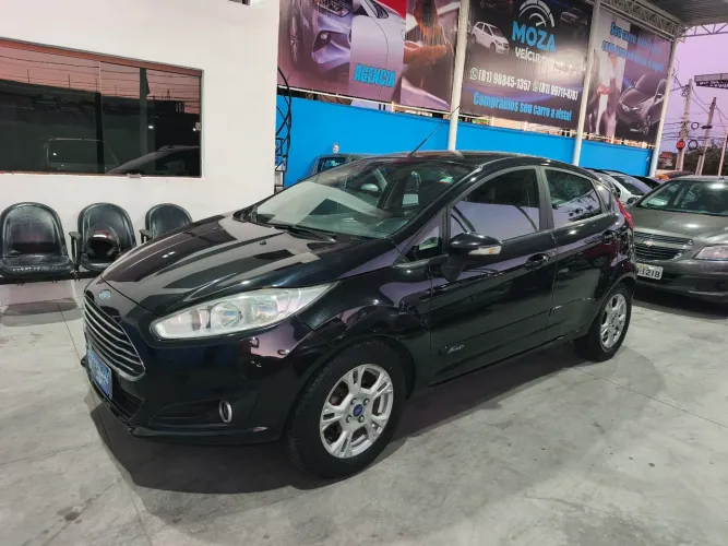 Ford Fiesta 1.6 16V Flex Aut. 5P 2014