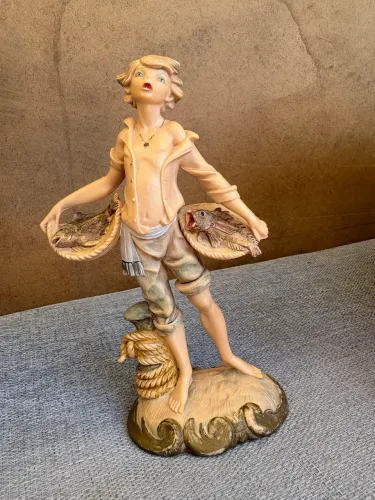 Escultura de resina Italiana