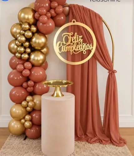 Decoração e pegue e monte festa adulto
