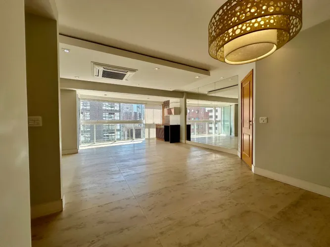 Apartamento para locação em Vila Olímpia com 3 dormitórios, sendo 3 suítes, 3 vagas, 126m²