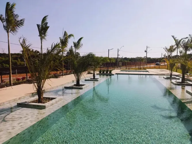 LOTE CONDOMÍNIO FECHADO JARDINS SEVILHA PROX AV RIO VERDE PARTE ALTA OPORTUNIDADE ÚNICA QU