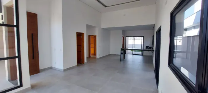Casa de condomínio térrea novinha para venda possui 150 metros quadrados com 3 quartos em 