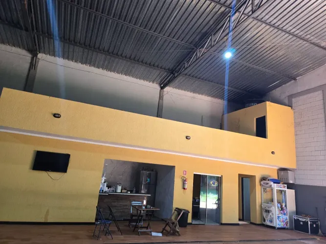 2.100m2 area/galpao 850m2