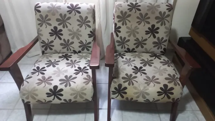 Vendo jogo de Cadeiras