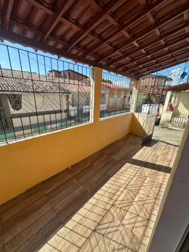 ALUGO CASA MARAVILHOSA NO CENTRO DE BOM JESUS DOS POBRES!!!