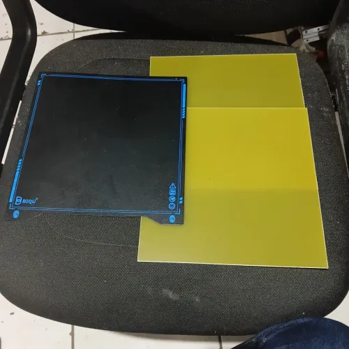 Kit Mesa de Impressão 3D - Base Magnética BIQU + Chapas G10 (FR4)