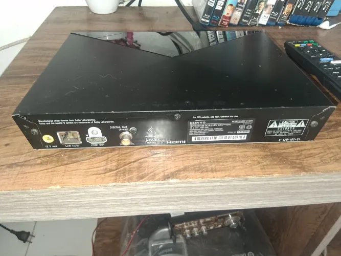 Aparelho bluray sony modelo s1200 com 13 blurays