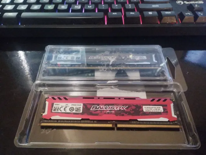 Memória RAM Ballistix DDR4 8GB 2400mhz