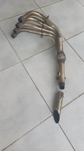 Escapamento 4x1 hornet 600