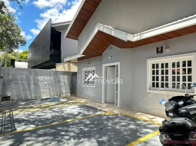Casa com 5 dormitórios para alugar, 163 m² por R$ 8.099,00/mês - Vila Ema - São José dos C