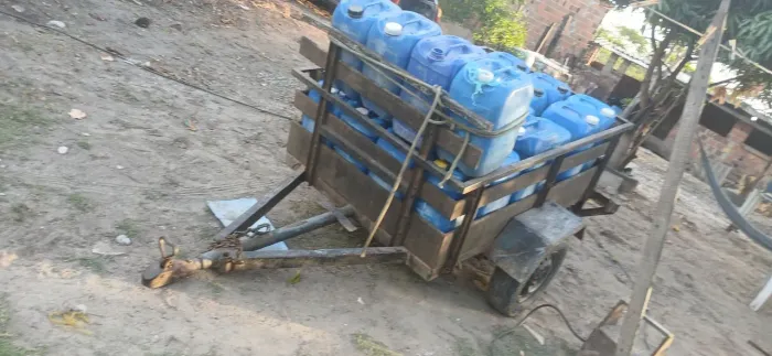 Tenho 2 carroçinha pra vende 