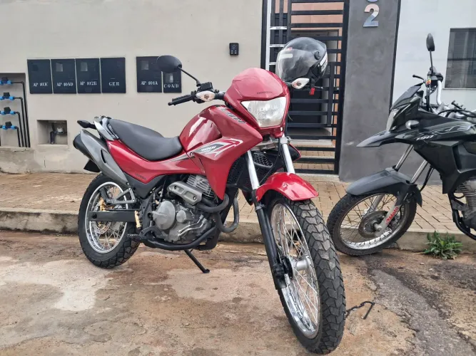 Honda falcon 400cc impecável