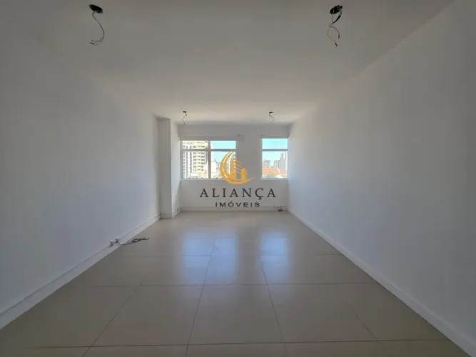 Sala Comercial em Estreito, Florianópolis/SC
