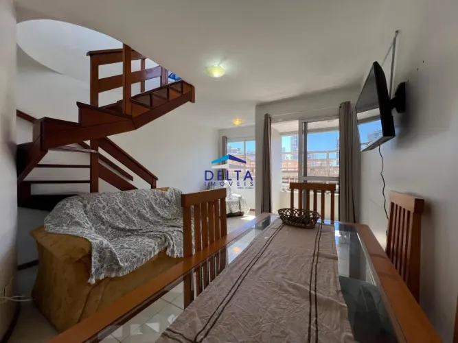 Cobertura de 2 dormitorios, sendo 1 suite, a venda em Torres/RS