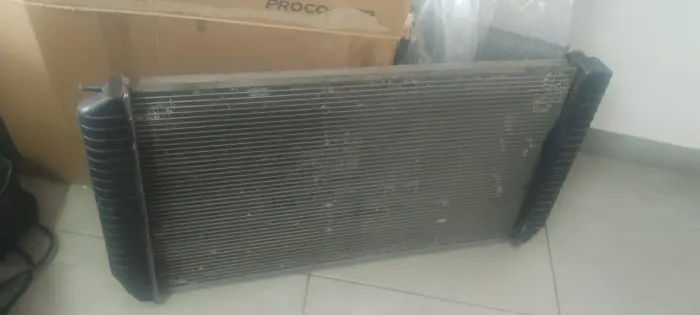Radiador original Silverado - foto real - produto em ótimo estado - $219,00