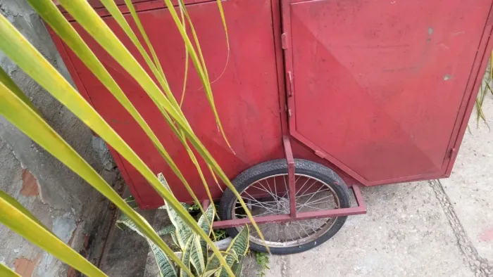 Carrinho de lanche, excelente pra vender cachorro quente guaraná da Amazônia e outras coi