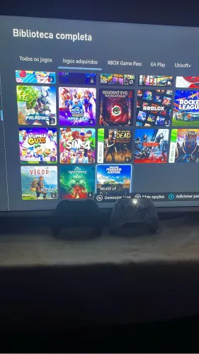 Xbox one 2 controle e vários jogos