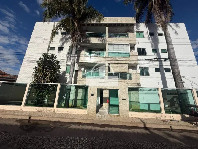 Apartamento à venda, 2 quartos, 1 suíte, 2 vagas, Santa Helena - Sete Lagoas/MG