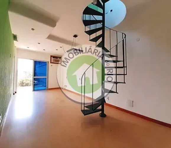 Cobertura à venda na Tijuca, Rio de Janeiro-RJ: 3 quartos, 1 sala, 3 banheiros, 1 vaga de 