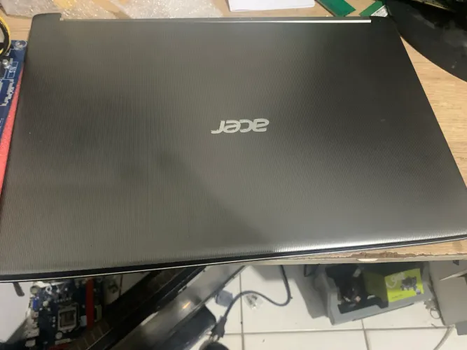 Notebook acer core i7 7a geração 8gb