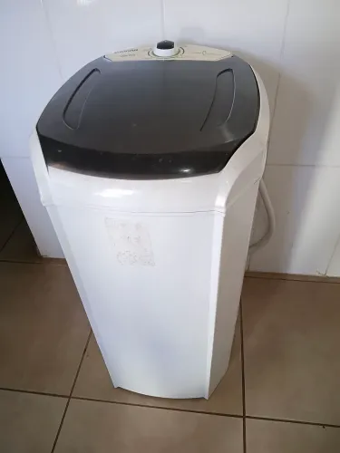 Vendo tanquinho 10kg funcionando perfeitamente