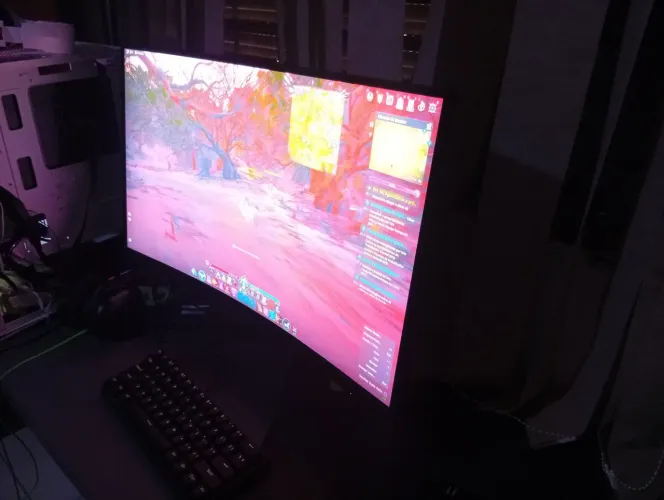 Monitor AOC 240hz Curvo