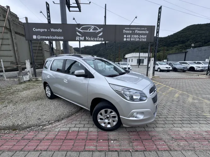 Chevrolet Spin LTZ 1.8 8V Econo.flex 5P Aut. 2016
