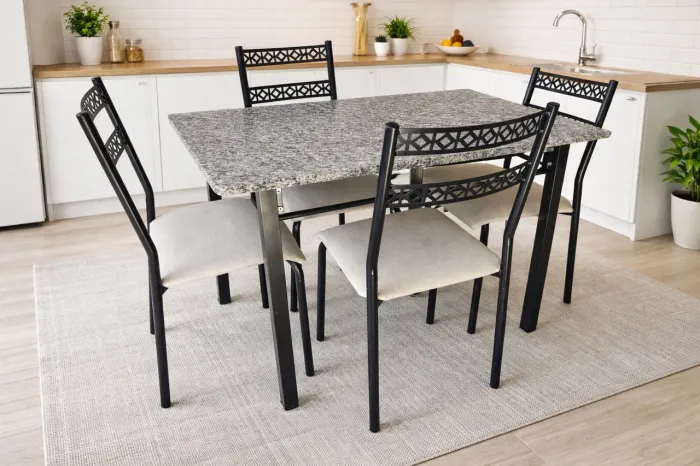 Jogo de mesa 4 cadeiras NOVO ENTREGO
