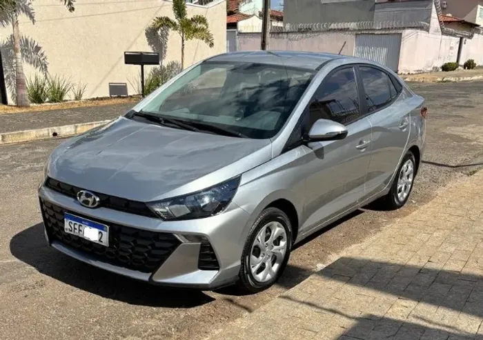 Hyundai HB20S Comfort Plus 1.0 Flex 12V Mec. 2024