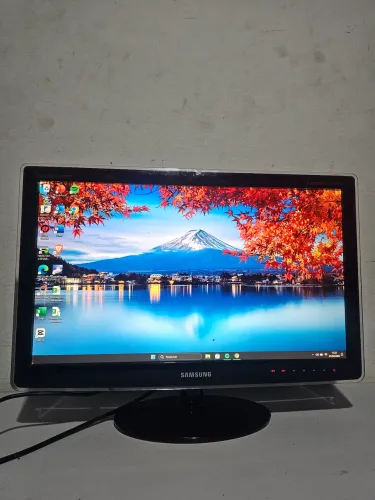 Tv e monitor Samsung 24p Full HD modelo p2470hn ótimo estado 